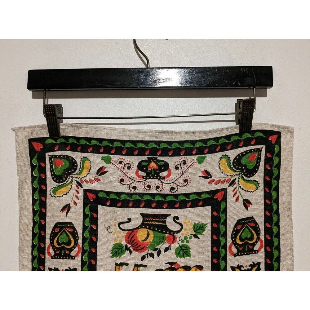 Vintage Linen Tea Towel Parisian Prints Penn Dutch Folk Art Screen Print NOS